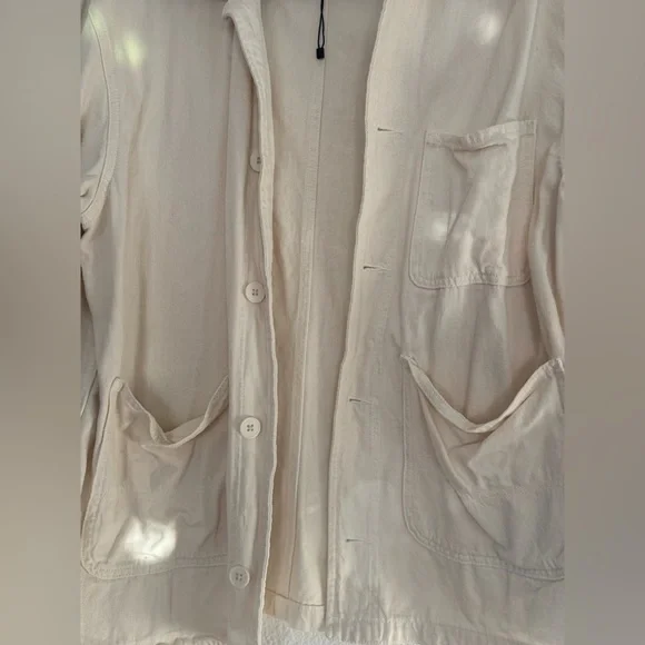 Cream Zara jacket with pockets, size L - Picture 2 of 3